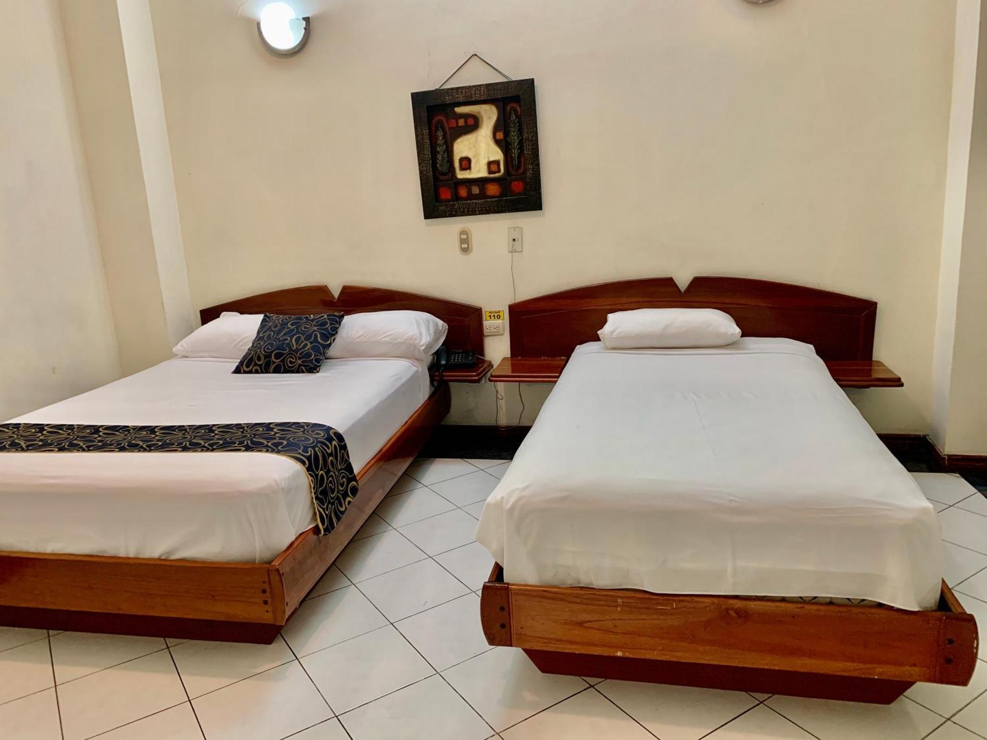 House Center Hotel Milagro Ngoại thất bức ảnh